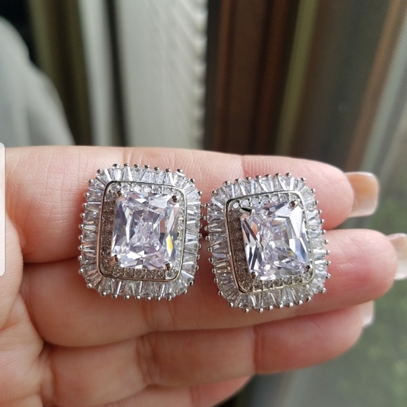 Swarovski Elements 925 Silver Large Square Starburst Halo Earrings NEW - Picture 4 of 8